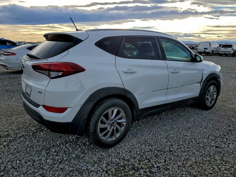 Photo 3 from auction – 2016 HYUNDAI TUCSON LIM with VIN KM8J3CA47GU160096
