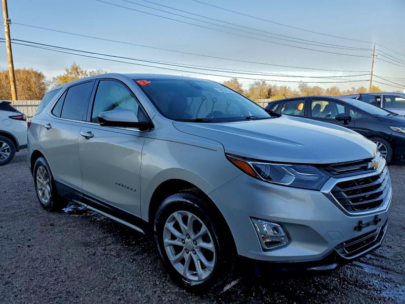 Photo 4 from auction – 2020 CHEVROLET EQUINOX LT with VIN 3GNAXJEV3LS684797
