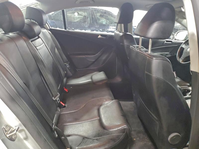 Photo 10 from auction – 2009 VOLKSWAGEN PASSAT TUR with VIN WVWJK73C19P053842