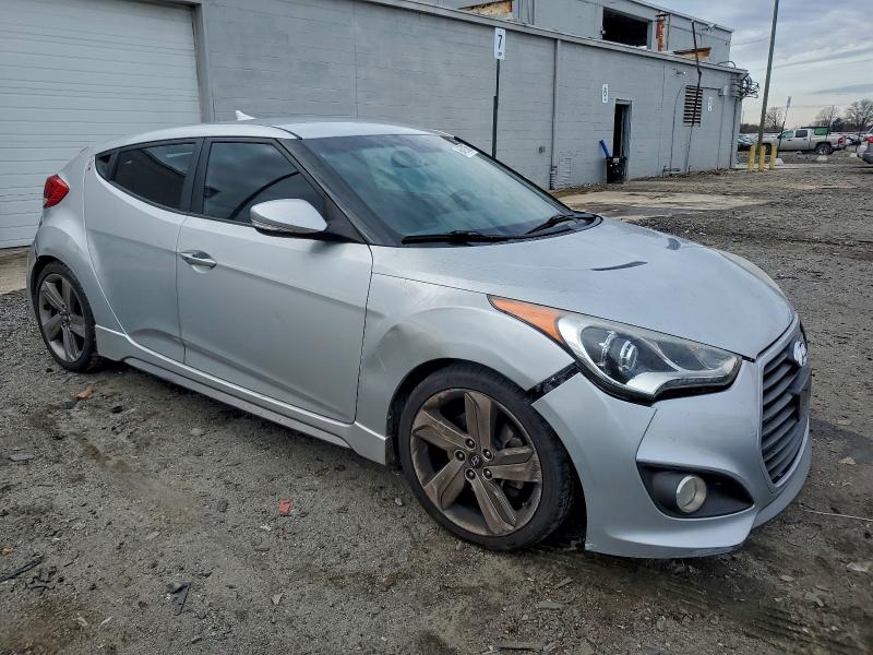 Photo 4 from auction – 2013 HYUNDAI VELOSTER T with VIN KMHTC6AE9DU100772