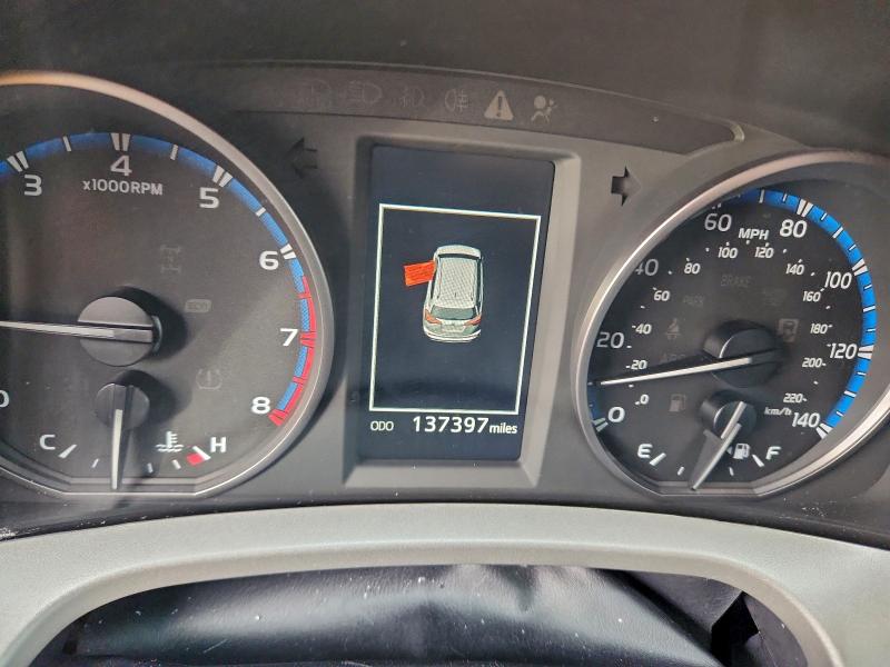 Photo 9 from auction – 2018 TOYOTA RAV4 LE with VIN 2T3BFREV6JW717130