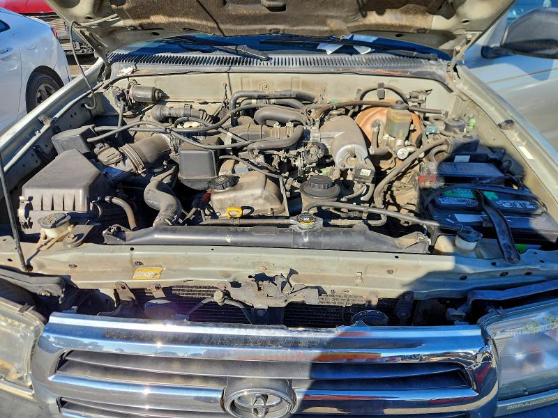Photo 11 from auction – 2000 TOYOTA 4RUNNER with VIN JT3GM84R9Y0061440