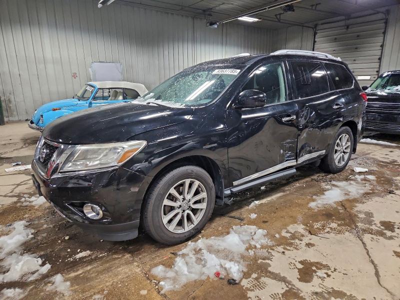 NISSAN PATHFINDER 2014 with VIN 5N1AR2MM1EC672962 - Photo from auction