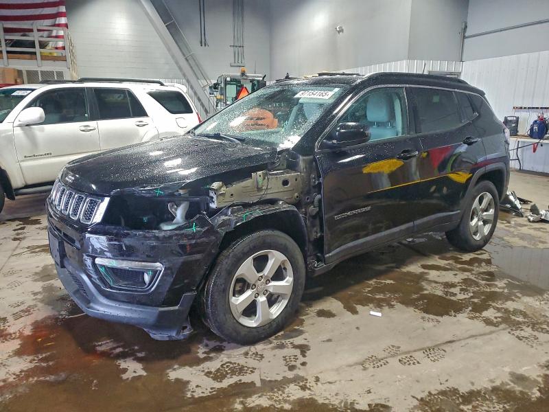 JEEP COMPASS LA 2018 with VIN 3C4NJDBB2JT191255 - Photo from auction