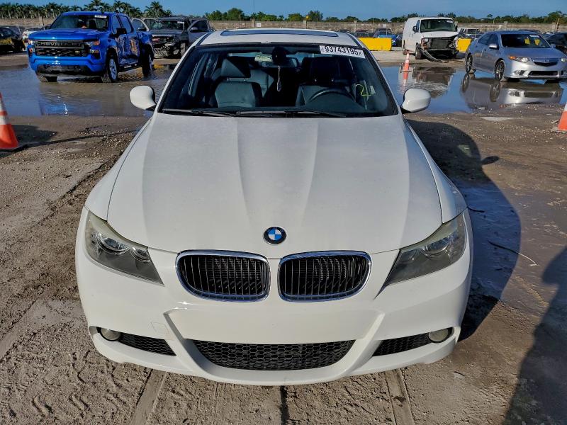 Photo 5 from auction – 2011 BMW 328 with VIN WBAPH7C55BE679452