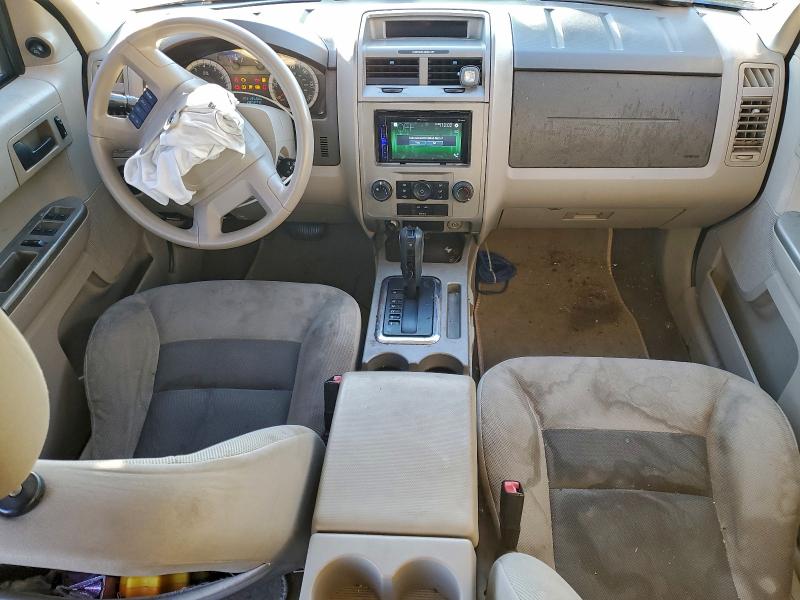 Photo 8 from auction – 2008 FORD ESCAPE XLT with VIN 1FMCU03158KA88223