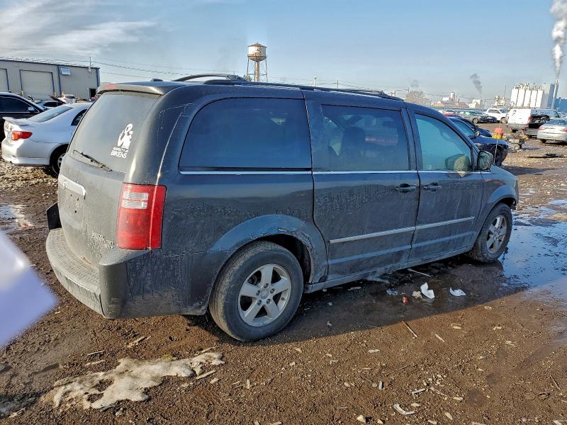 Photo 3 from auction – 2010 DODGE GRAND CARA with VIN 2D4RN5DX9AR127983