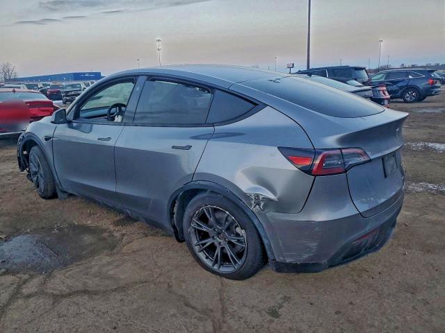 Photo 2 from auction – 2025 TESLA MODEL Y with VIN 7SAYGDEE5SF283397