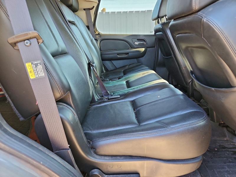 Photo 11 from auction – 2007 GMC YUKON with VIN 1GKFK13017J110019