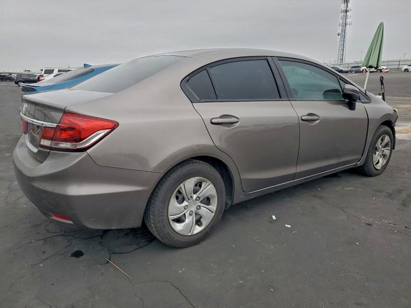 Photo 3 from auction – 2014 HONDA CIVIC LX with VIN 19XFB2F54EE263741