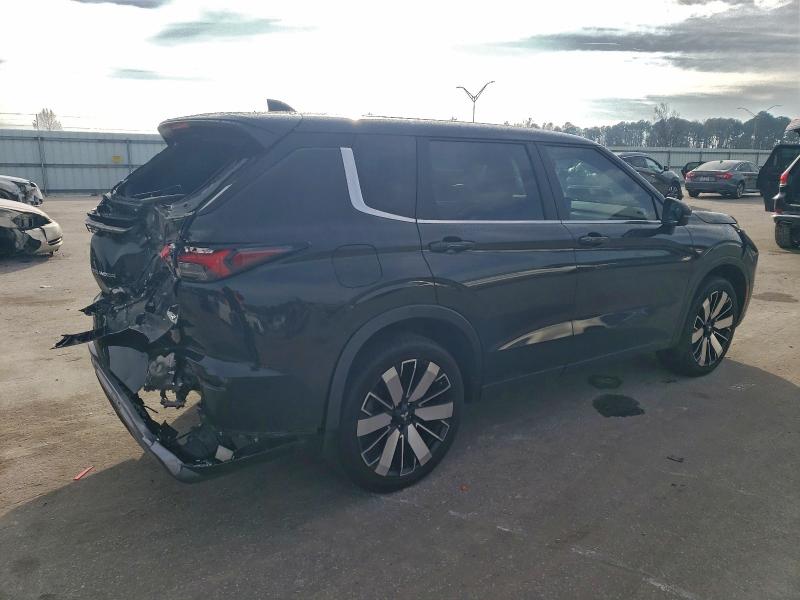 Photo 3 from auction – 2025 MITSUBISHI OUTLANDER with VIN JA4J3VA84SZ013890