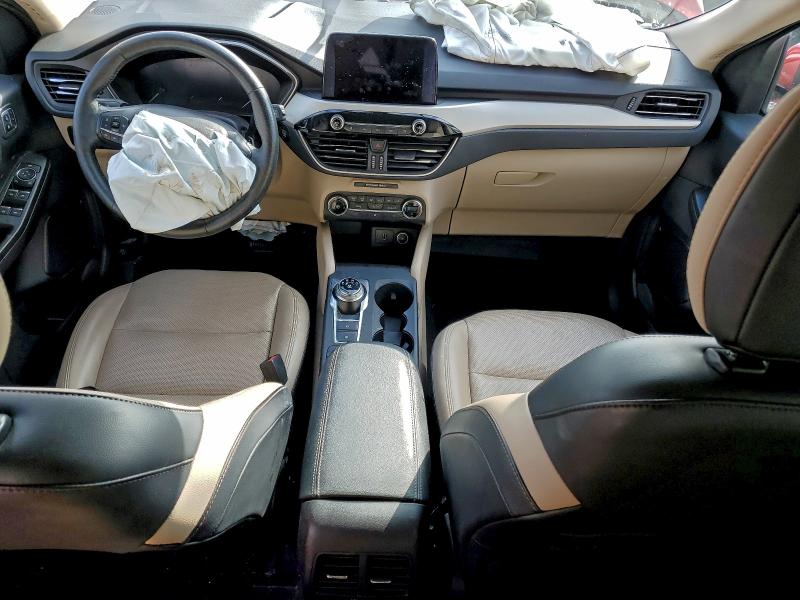 Photo 8 from auction – 2020 FORD ESCAPE with VIN 1FMCU9H91LUA98425