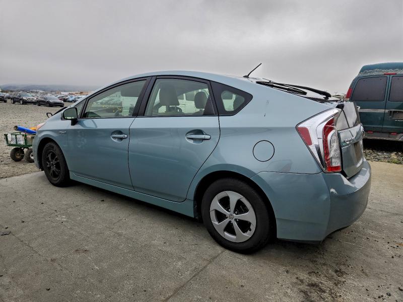 Photo 2 from auction – 2013 TOYOTA PRIUS with VIN JTDKN3DU2D5601430