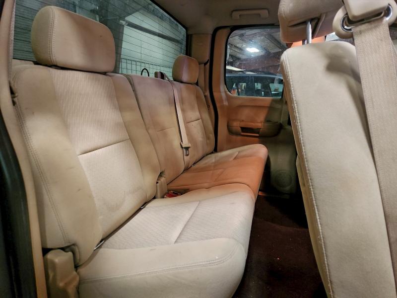 Photo 10 from auction – 2011 GMC SIERRA K15 with VIN 1GTR2VE33BZ196161