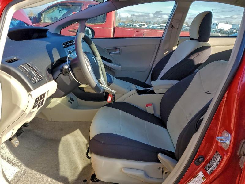 Photo 7 from auction – 2011 TOYOTA PRIUS with VIN JTDKN3DU8B5332380