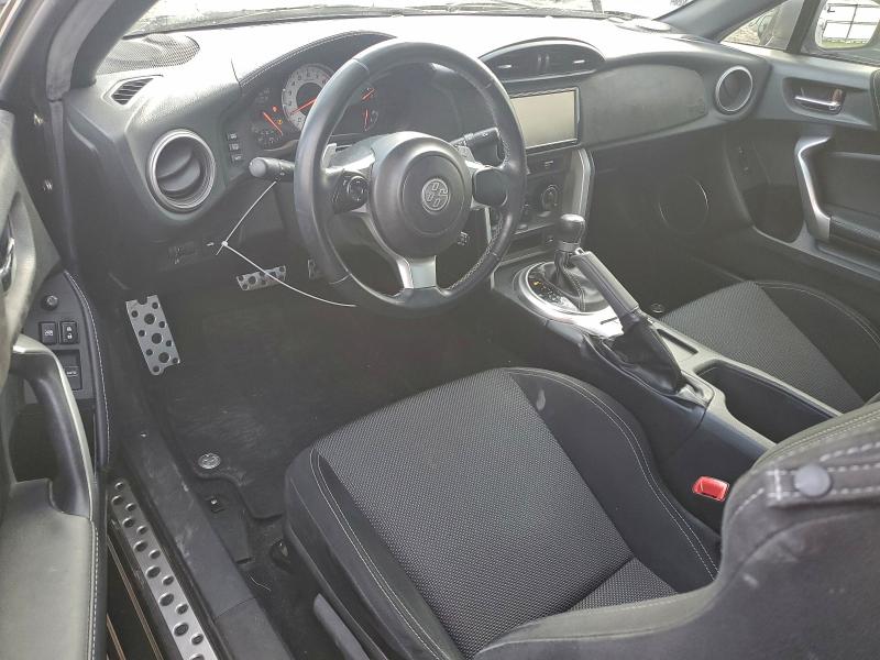 Photo 8 from auction – 2017 TOYOTA 86 BASE with VIN JF1ZNAA19H8706389