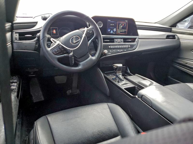 Photo 8 from auction – 2022 LEXUS ES 300H BA with VIN 58ACA1C13NU014001