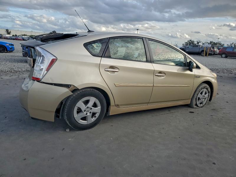 Photo 3 from auction – 2010 TOYOTA PRIUS with VIN JTDKN3DU7A0115902