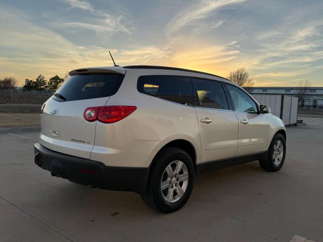 Photo 4 from auction – 2012 CHEVROLET TRAVERSE L with VIN 1GNKRGED8CJ151483