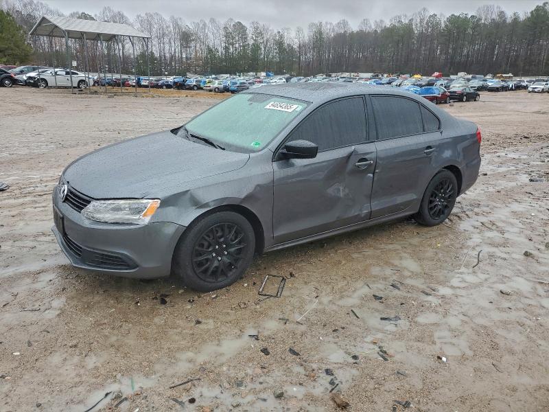 VOLKSWAGEN JETTA BASE 2013 with VIN 3VW2K7AJ6DM370338 - Photo from auction