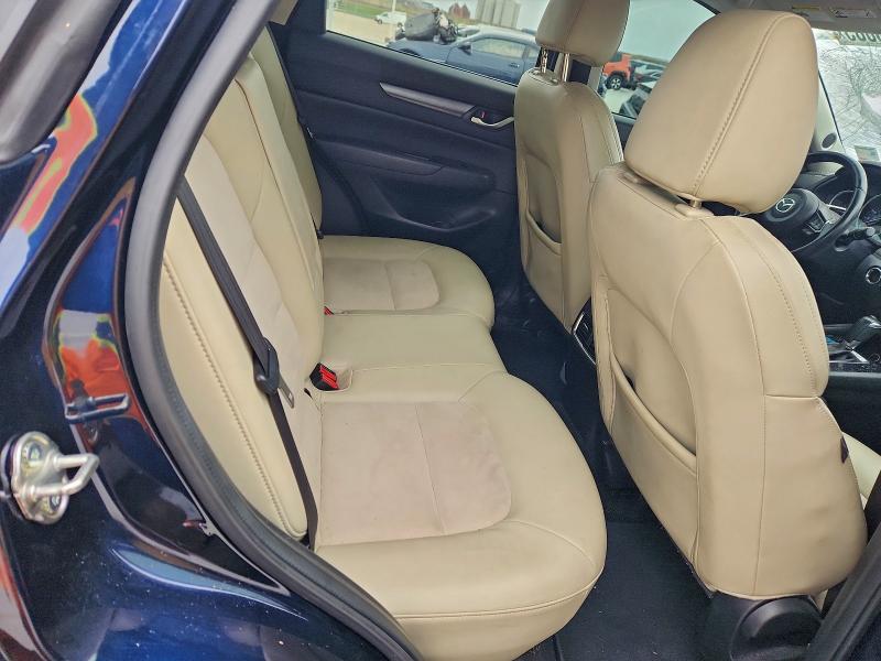 Photo 11 from auction – 2019 MAZDA CX-5 TOURI with VIN JM3KFACM3K1572096