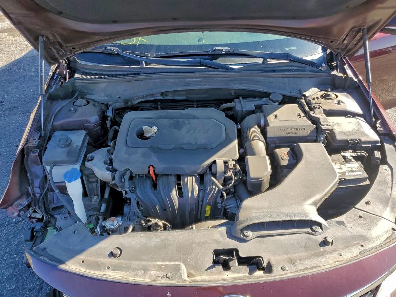 Photo 11 from auction – 2017 KIA OPTIMA LX with VIN 5XXGT4L39HG129707