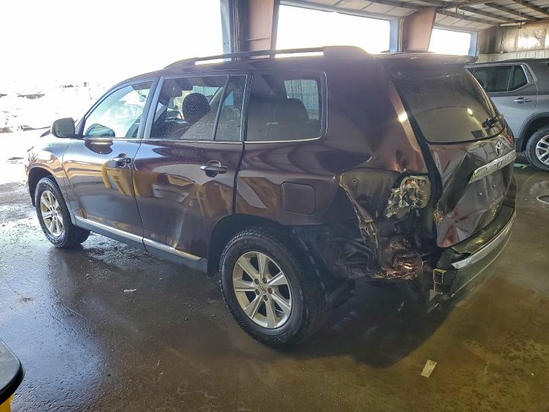 Photo 2 from auction – 2011 TOYOTA HIGHLANDER with VIN 5TDZK3EH9BS043933