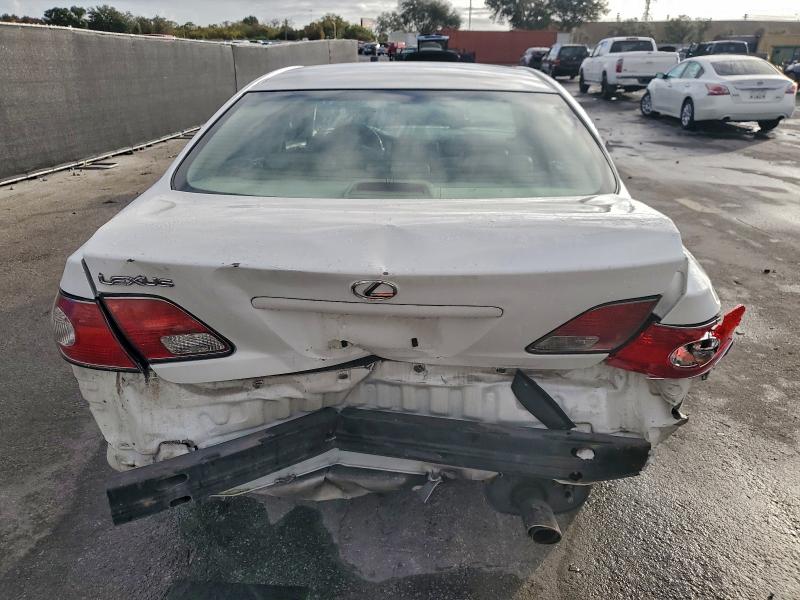 Photo 6 from auction – 2003 LEXUS ES 300 with VIN JTHBF30GX30121689