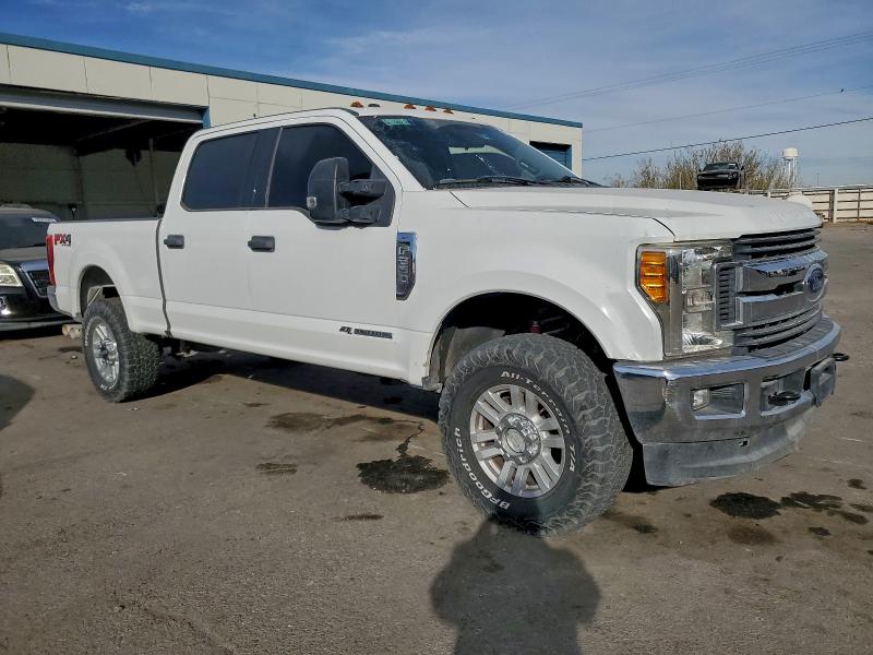 Photo 4 from auction – 2017 FORD F250 with VIN 1FT7W2BTXHEF39191