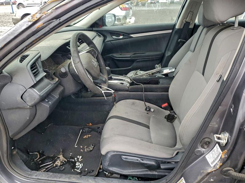 Photo 7 from auction – 2018 HONDA CIVIC with VIN 2HGFC2F58JH546818