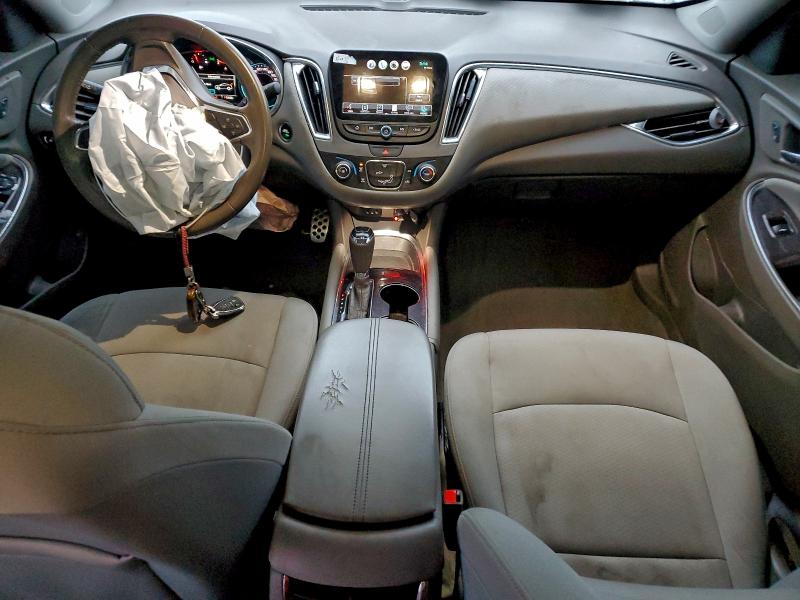 Photo 8 from auction – 2016 CHEVROLET MALIBU with VIN 1G1ZE5ST3GF347089
