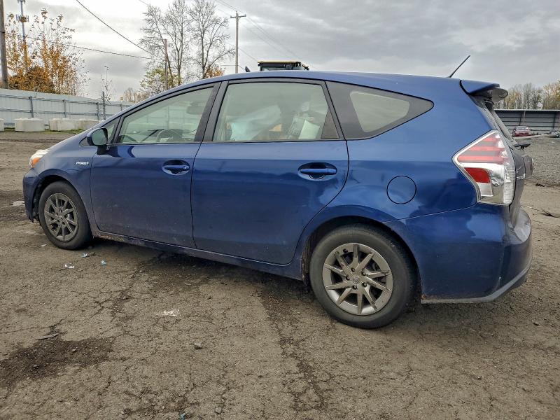 Photo 2 from auction – 2015 TOYOTA PRIUS V with VIN JTDZN3EU9FJ025956