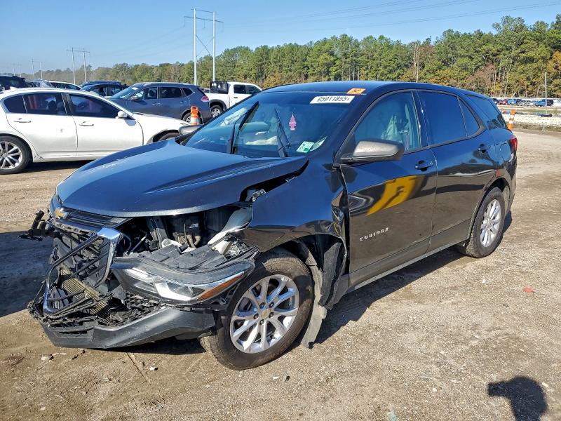 CHEVROLET EQUINOX 2018 with VIN 3GNAXHEV7JL352801 - Photo from auction