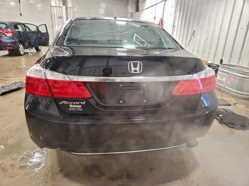 Photo 6 from auction – 2014 HONDA ACCORD with VIN 1HGCR2F89EA116280