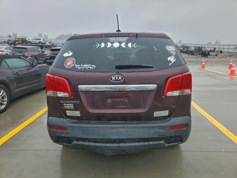 Photo 6 from auction – 2011 KIA SORENTO BA with VIN 5XYKTCA18BG036542