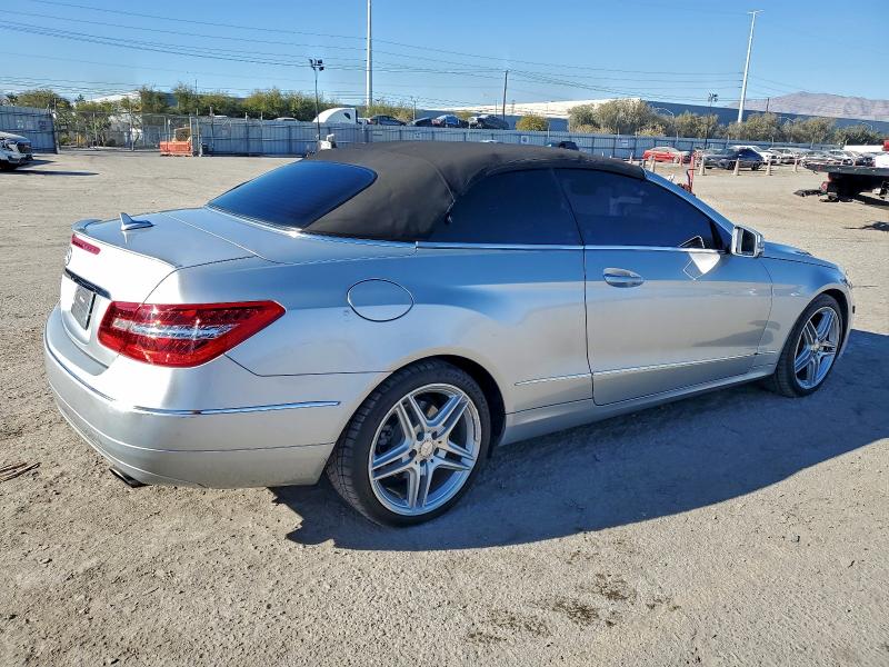 Photo 3 from auction – 2011 MERCEDES-BENZ E 350 with VIN WDDKK5GF6BF086320