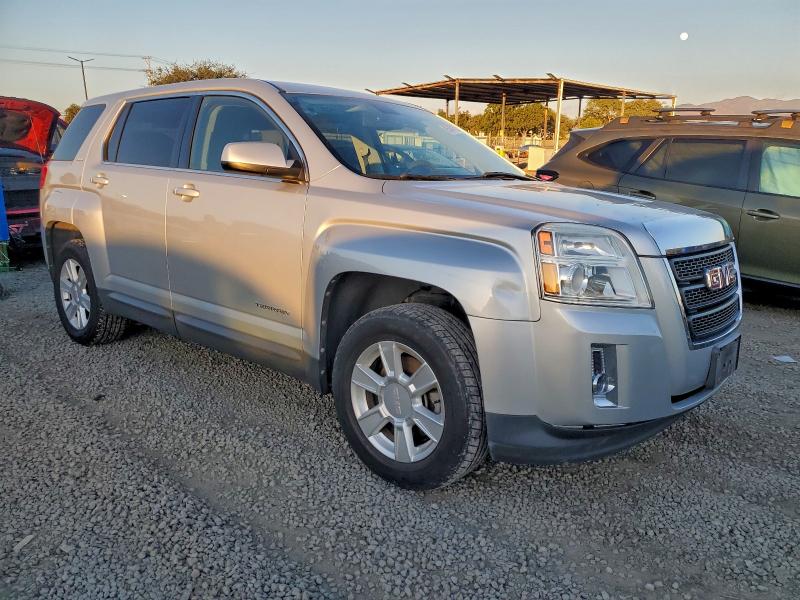 Photo 4 from auction – 2011 GMC TERRAIN SL with VIN 2CTALMEC2B6250182