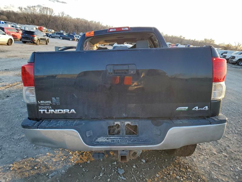 Photo 6 from auction – 2012 TOYOTA TUNDRA CRE with VIN 5TFDW5F16CX269452