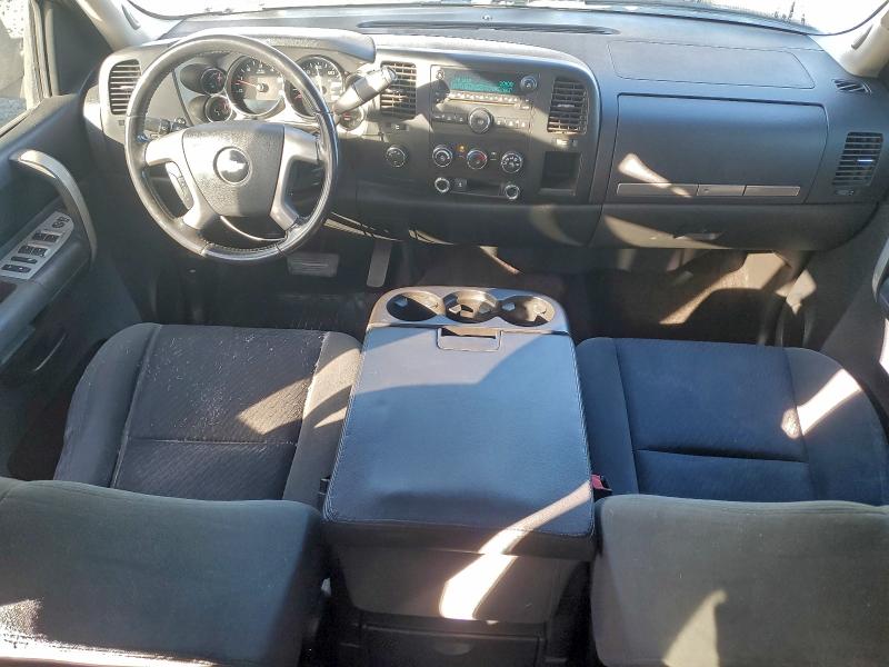 Photo 8 from auction – 2009 CHEVROLET SILVERADO with VIN 1GCEK29039Z138221