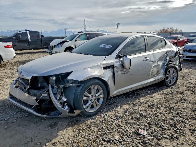 KIA OPTIMA 2012 with VIN 5XXGN4A72CG065566 - Photo from auction