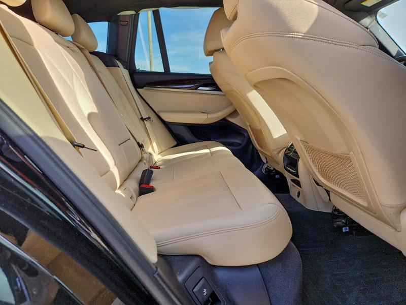 Photo 11 from auction – 2019 BMW X3 with VIN 5UXTR7C5XKLF27159
