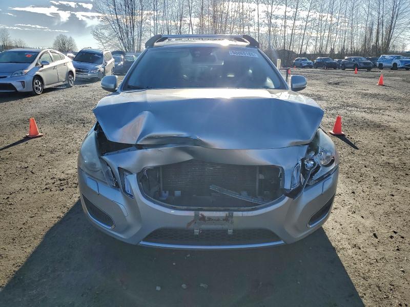 Photo 5 from auction – 2013 VOLVO S60 T5 with VIN YV1612FS7D2230859