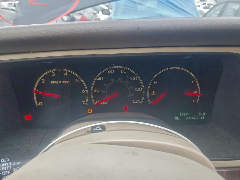 Photo 9 from auction – 2004 LINCOLN NAVIGATOR with VIN 5LMFU28RX4LJ38347