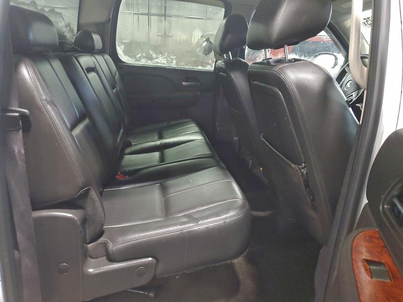 Photo 10 from auction – 2011 CHEVROLET SILVERADO with VIN 3GCUKTE25BG322364