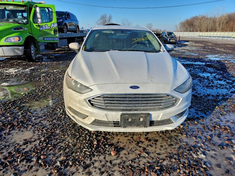Photo 5 from auction – 2018 FORD FUSION SE with VIN 3FA6P0HD3JR144999
