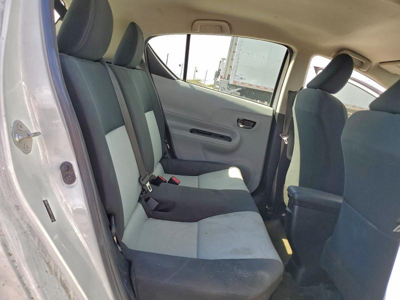 Photo 10 from auction – 2013 TOYOTA PRIUS C with VIN JTDKDTB34D1547259