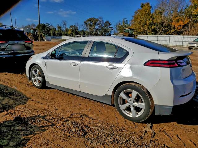 Foto 2 de la subasta – 2015 CHEVROLET VOLT con VIN 1G1RB6E46FU111825