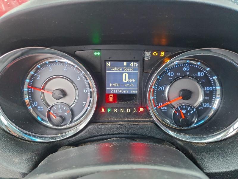 Photo 9 from auction – 2011 CHRYSLER TOWN & COU with VIN 2A4RR5DG4BR797583