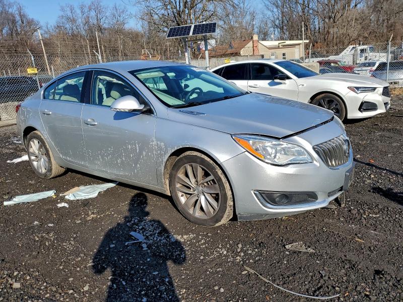 Photo 4 from auction – 2015 BUICK REGAL with VIN 2G4GK5EX5F9287356