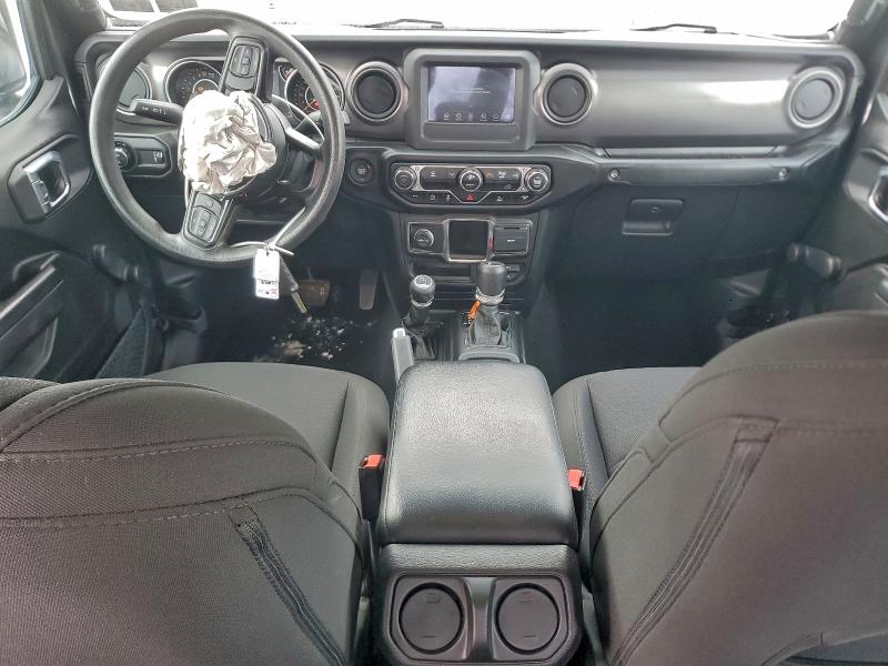 Photo 8 from auction – 2023 JEEP GLADIATOR with VIN 1C6HJTAG3PL574167